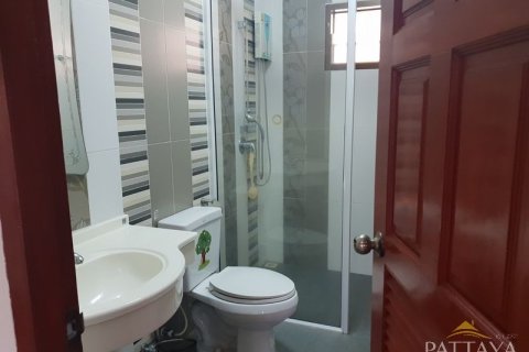 Casa de 2 dormitorios en Pattaya, Tailandia № 243146 - foto 14