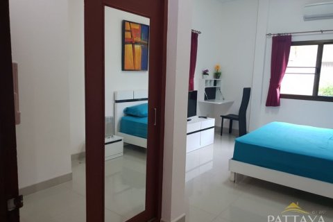 Casa de 2 dormitorios en Pattaya, Tailandia № 243146 - foto 13