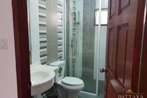Casa de 2 dormitorios en Pattaya, Tailandia № 243146 - foto 15