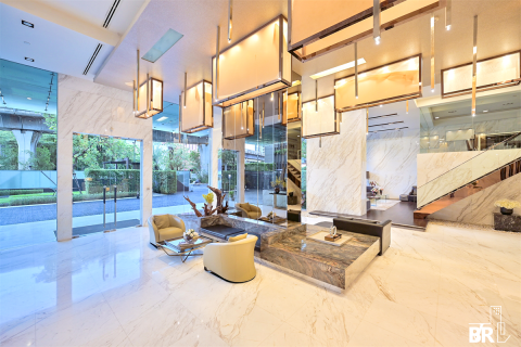 Condo in Bangkok, Thailand, 2 bedrooms  № 248212