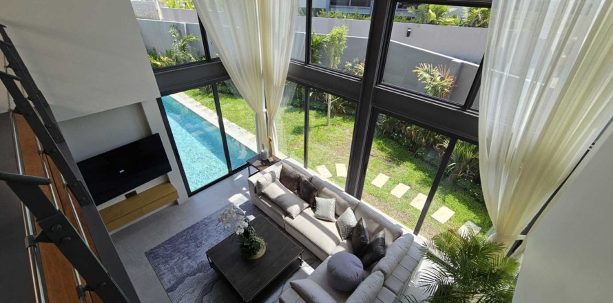 Casa de 2 dormitorios en Bang Tao, Tailandia № 120860