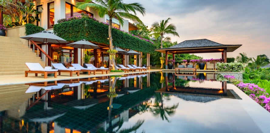 Haus in Kamala, Thailand 5 Schlafzimmer № 3749