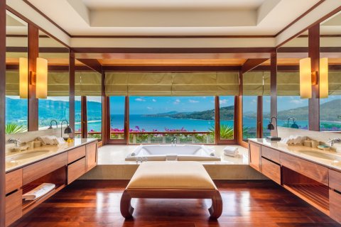 Haus in Kamala, Thailand 5 Schlafzimmer № 3749 - Foto 23