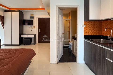 Estudio en el condominio en Bang Lamung, Tailandia № 234233 - foto 3
