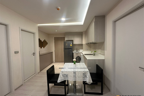 Condo à Bangkok, Thaïlande, 2 chambres  № 254627 - photo 2