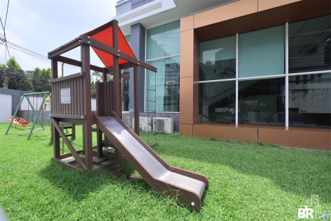 Eigentumswohnung in Bangkok, Thailand, 1 Schlafzimmer  № 246896