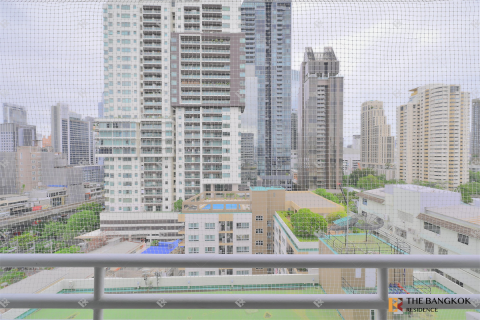 Condo in Bangkok, Thailand, 2 bedrooms № 247841