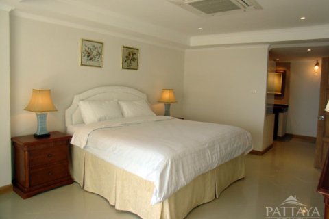 Condominio de 2 dormitorios en Jomtien Beach, Pattaya, Tailandia № 242810 - foto 13