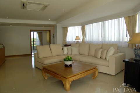 Condominio de 2 dormitorios en Jomtien Beach, Pattaya, Tailandia № 242810 - foto 17