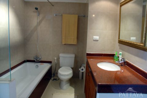 Condominio de 2 dormitorios en Jomtien Beach, Pattaya, Tailandia № 242810 - foto 16