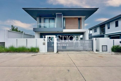 Дом в Паттайе, Таиланд с 3 спальнями № 250289