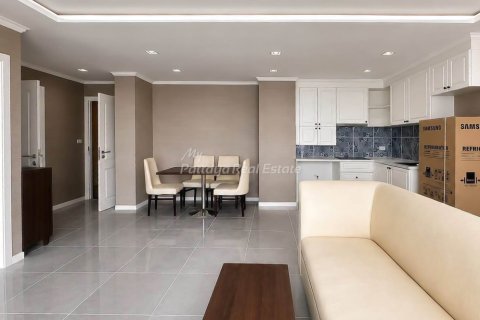 Condominio de 2 dormitorios en Pattaya, Tailandia № 241685 - foto 2