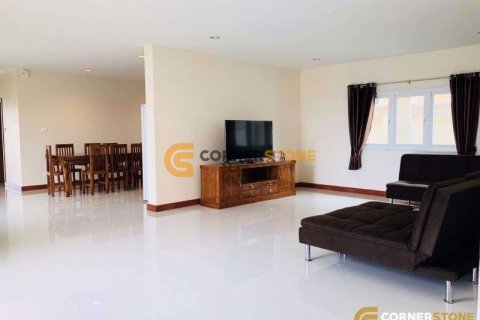 Estudio en Pattaya, Tailandia № 243661 - foto 3