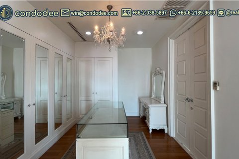 Eigentumswohnung in Watthana, Bangkok, Thailand, 4 Schlafzimmer № 200614 - Foto 15