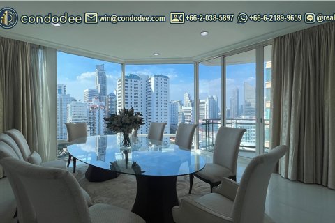 Eigentumswohnung in Watthana, Bangkok, Thailand, 4 Schlafzimmer № 200614 - Foto 2