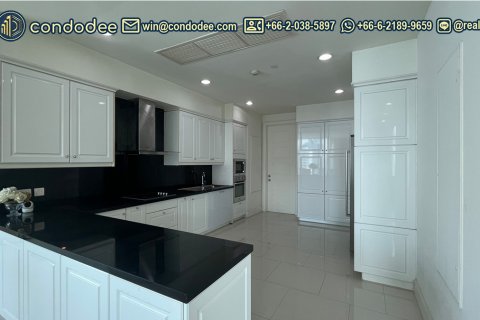 Eigentumswohnung in Watthana, Bangkok, Thailand, 4 Schlafzimmer № 200614 - Foto 3