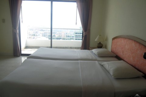 Condominio de 2 dormitorios en Pattaya, Tailandia № 242856 - foto 3