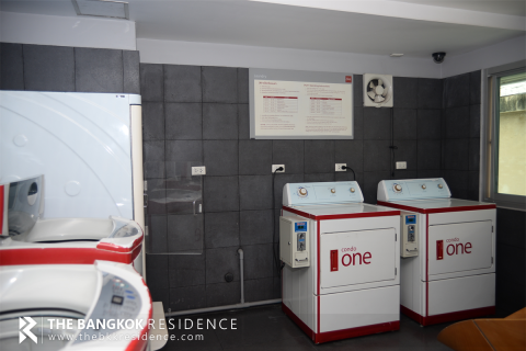 Condo in Bangkok, Thailand, 2 bedrooms  № 188518 - photo 8