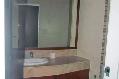Condo in Pattaya, Thailand, 2 bedrooms  № 242276 - photo 9