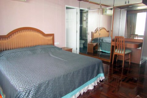 Condo in Pattaya, Thailand, 2 bedrooms  № 242276 - photo 26