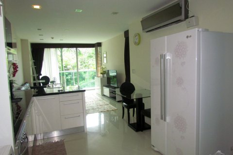 Condominio de 2 dormitorios en Pattaya, Tailandia № 243030 - foto 2