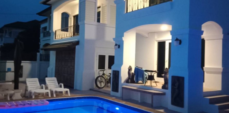 บ้านในพัทยา, ประเทศไทย 4 ห้องนอน № 243250