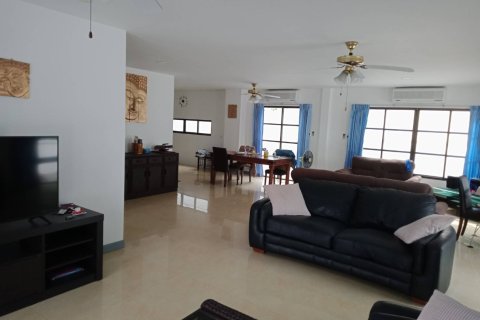 บ้านในพัทยา, ประเทศไทย 4 ห้องนอน № 243250 - รูปถ่าย 3