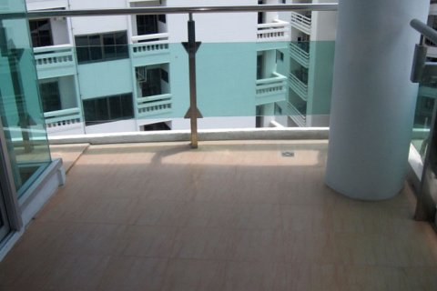 Condominio de 2 dormitorios en Pattaya, Tailandia № 242809 - foto 13