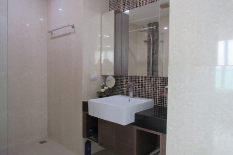 Condo à Pattaya, Thaïlande, 2 chambres № 242450 - photo 25