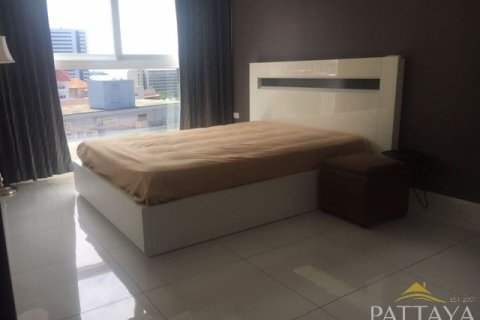 Condominio de 2 dormitorios en Pattaya, Tailandia № 242486 - foto 4