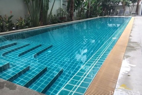Condominio de 2 dormitorios en Pattaya, Tailandia № 242486 - foto 12