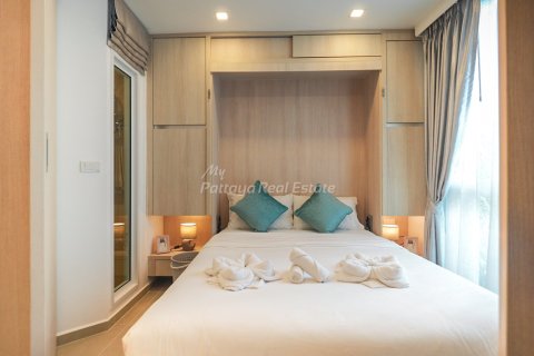 Studio in the Condo in Bang Lamung, Thailand  № 254850 - photo 6