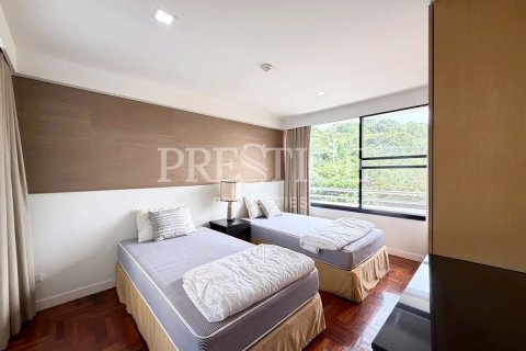 Condo in Pattaya, Thailand, 2 bedrooms  № 254658 - photo 14