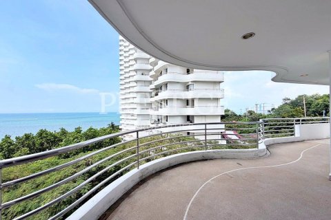 Condo in Pattaya, Thailand, 2 bedrooms  № 254658 - photo 21