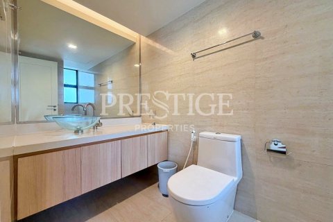 Condo in Pattaya, Thailand, 2 bedrooms  № 254658 - photo 17