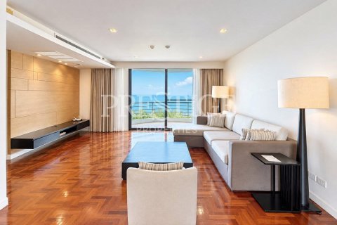 Condo in Pattaya, Thailand, 2 bedrooms  № 254658