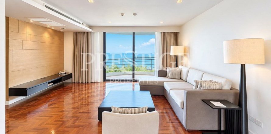 Condo in Pattaya, Thailand, 2 bedrooms  № 254658