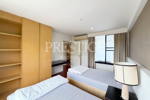 Condo in Pattaya, Thailand, 2 bedrooms  № 254658 - photo 16