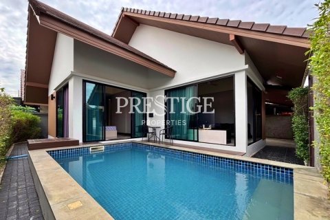 Casa de 2 dormitorios en Pattaya, Tailandia № 250375