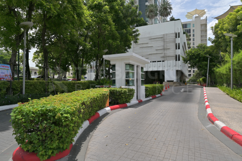 Condo in Bangkok, Thailand, 1 bedroom № 184585 - photo 6