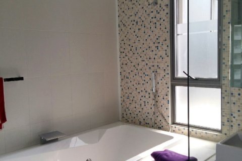 Condominio de 2 dormitorios en Pattaya, Tailandia № 242284 - foto 13