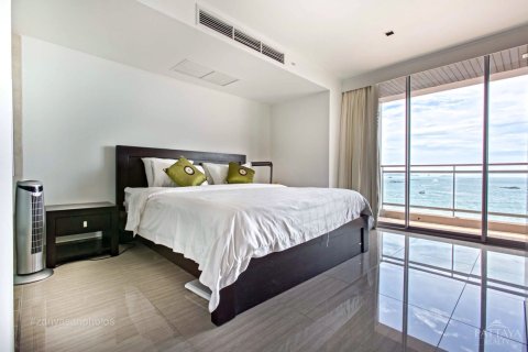 Condominio de 2 dormitorios en Pattaya, Tailandia № 242335 - foto 8