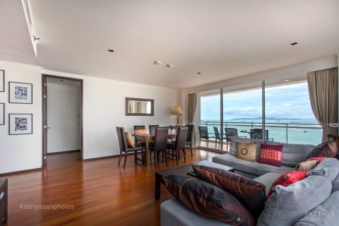 Condominio de 2 dormitorios en Pattaya, Tailandia № 242335 - foto 2