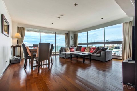 Condominio de 2 dormitorios en Pattaya, Tailandia № 242335