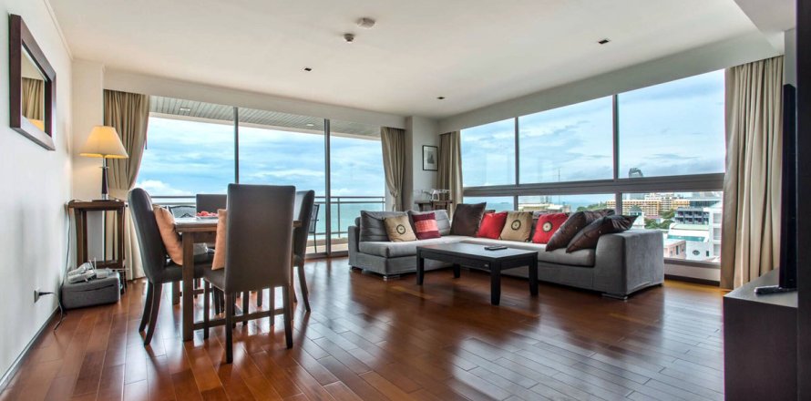 Condominio de 2 dormitorios en Pattaya, Tailandia № 242335