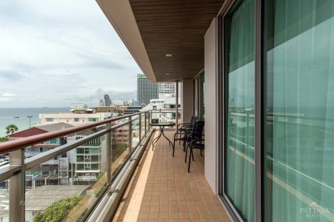 Condominio de 2 dormitorios en Pattaya, Tailandia № 242335 - foto 4