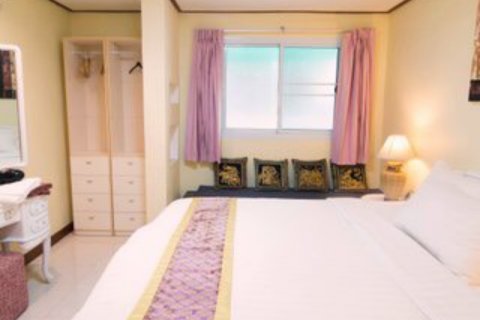 บ้านในจอมเทียน, พัทยา, ประเทศไทย 4 ห้องนอน № 243202