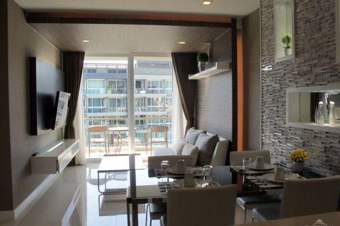 Condominio de 1 dormitorio en Pattaya, Tailandia № 242223 - foto 2