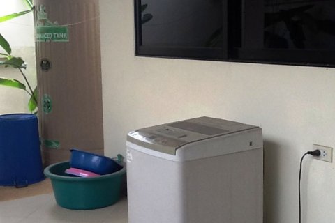 Casa de 3 dormitorios en Jomtien Beach, Pattaya, Tailandia № 243339 - foto 22