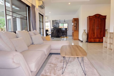 Estudio en Pattaya, Tailandia № 243586 - foto 5